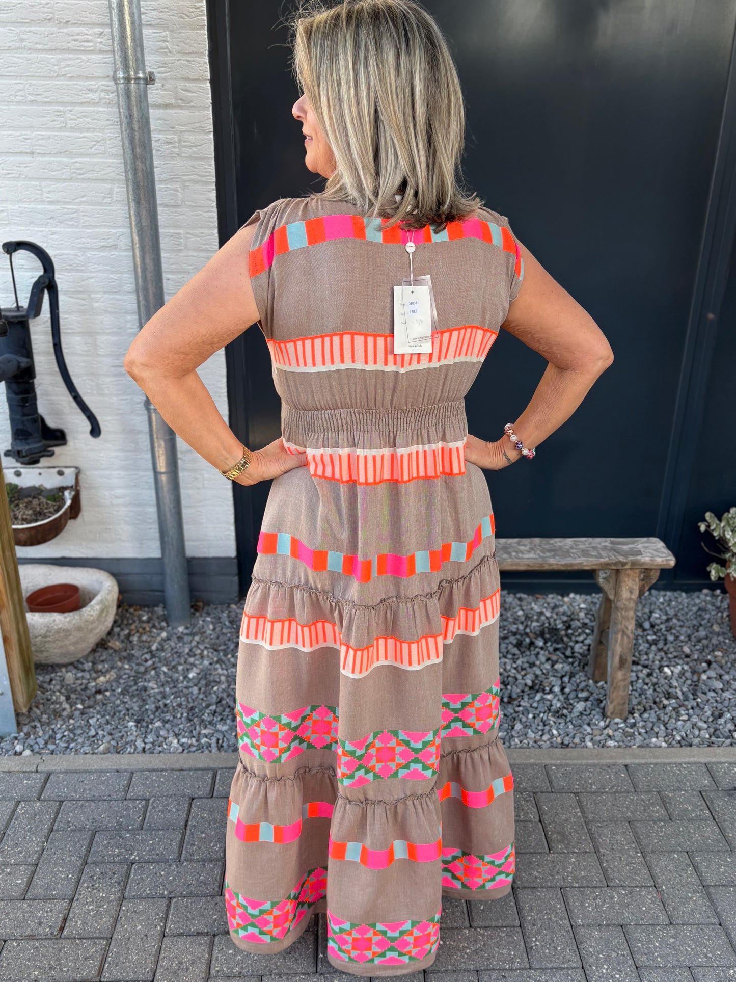 Jurk ibiza style taupe neon oranje