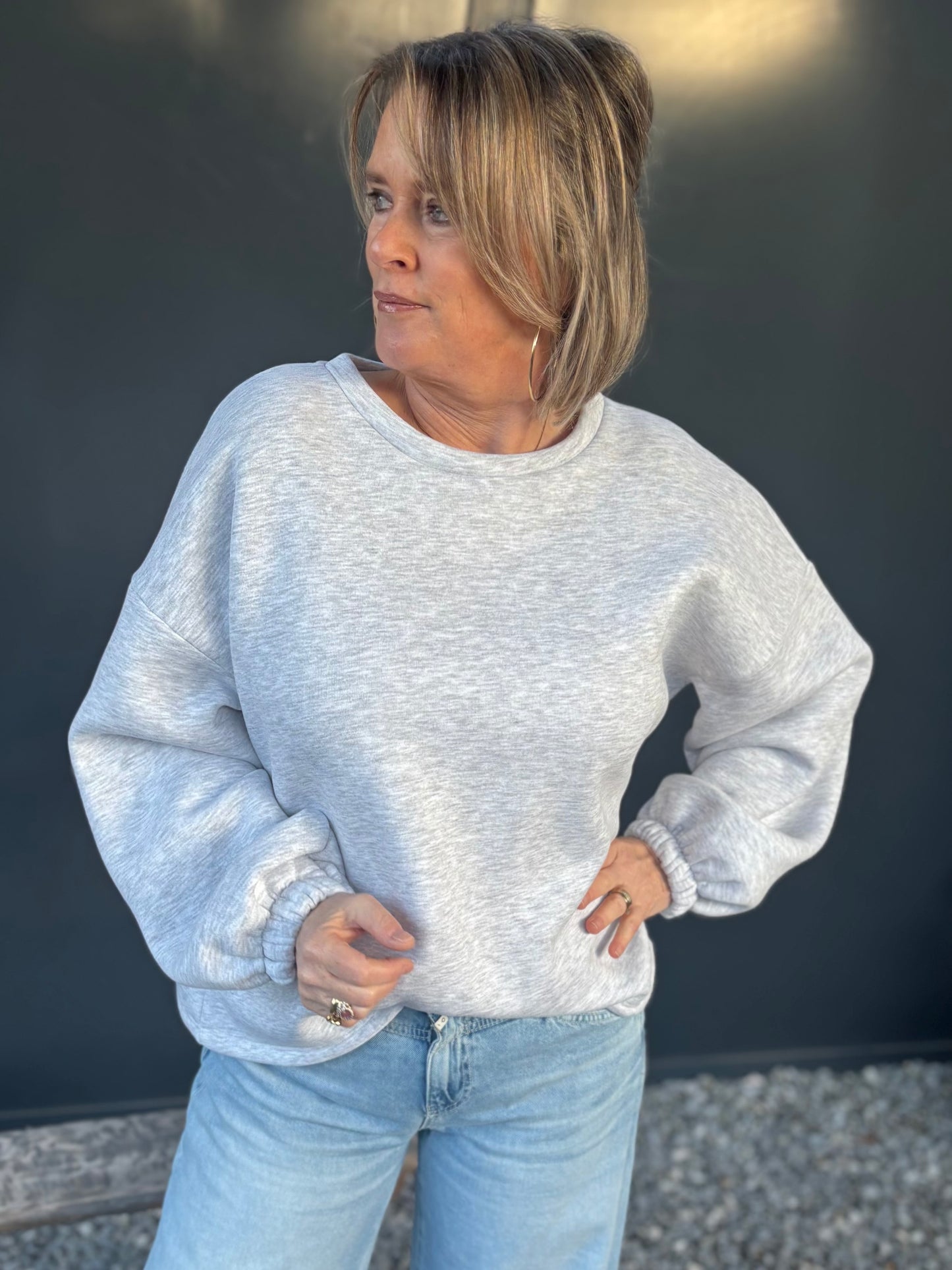 Sweater DOG MOM koraal (lijkt oranje op beeld)