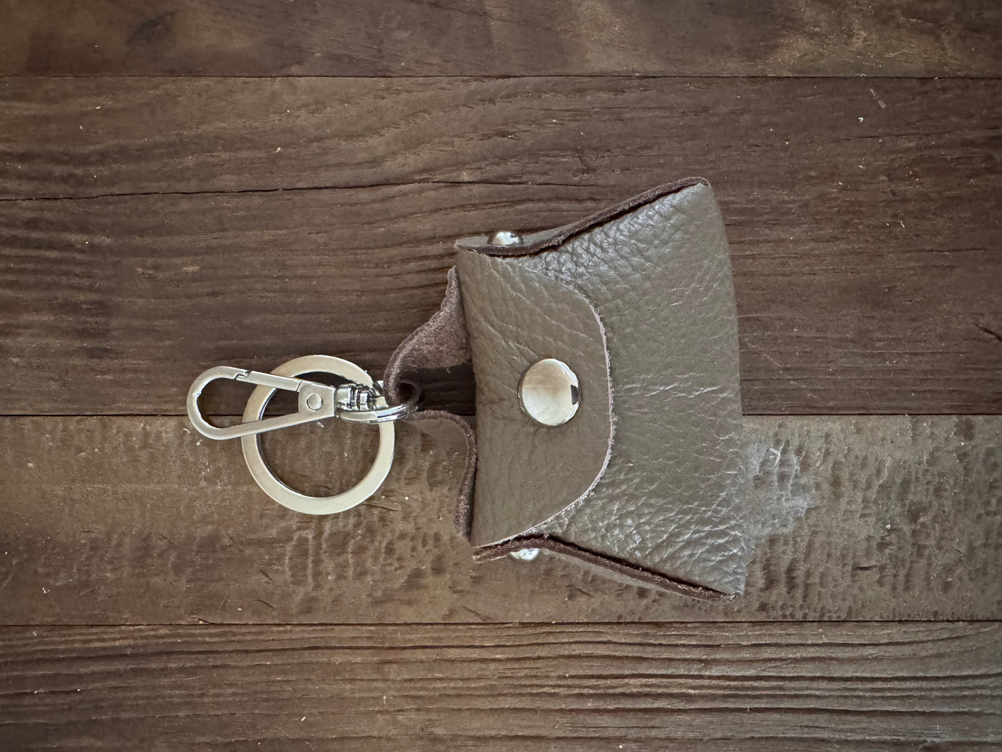 Charm / sleutelhanger tasje taupe/bruin