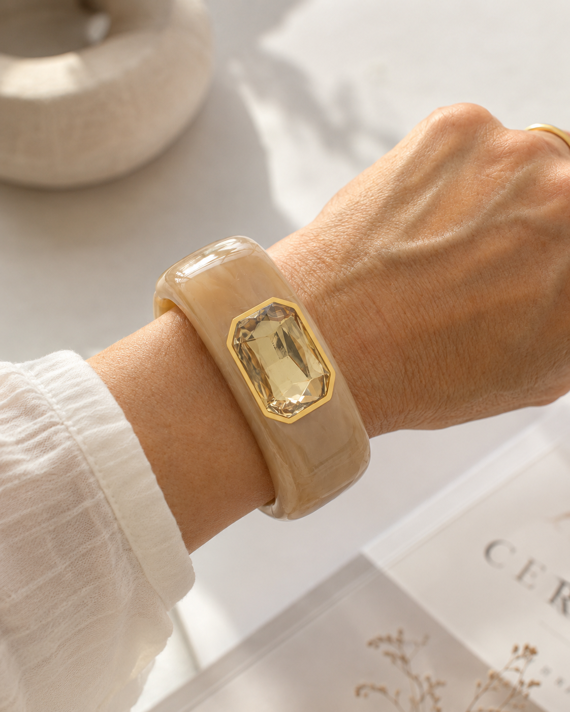 Bangle armband met steen