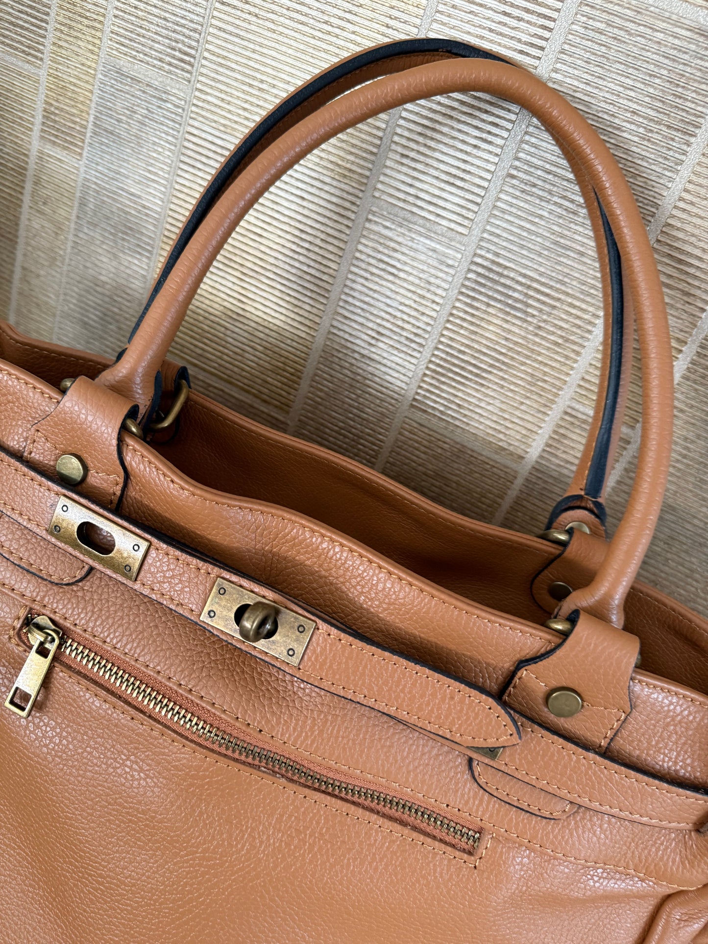 Tas groot designer style echt leer cognac
