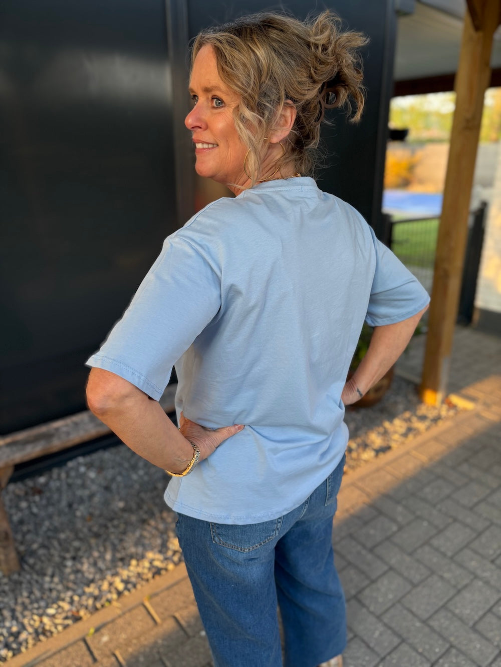 T-shirt met teckel applicatie blauw