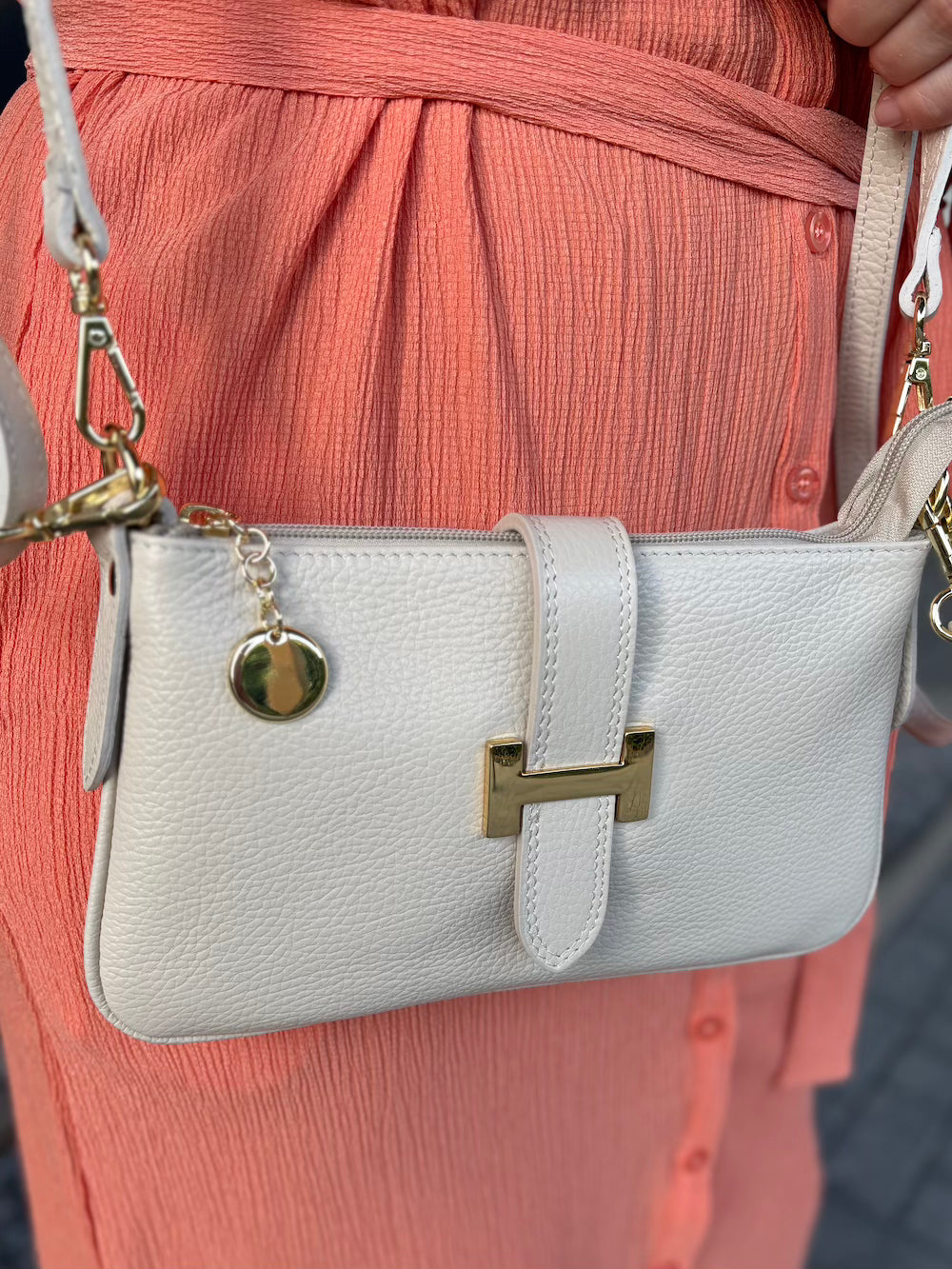 Tasje met gesp H creme