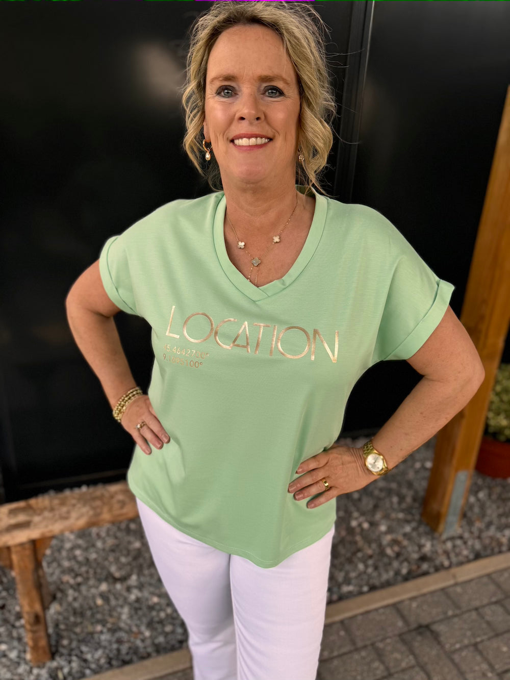 T- shirt location mint