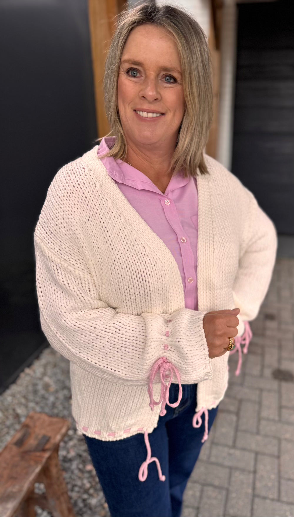 Vest wit met roze details