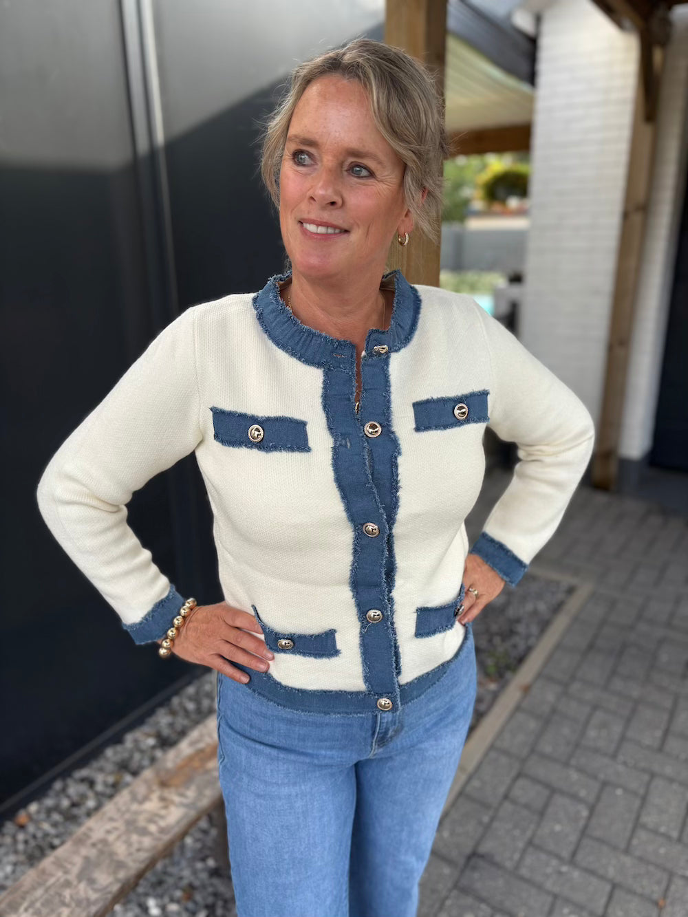 Vestje designer stijl roomwit blauw