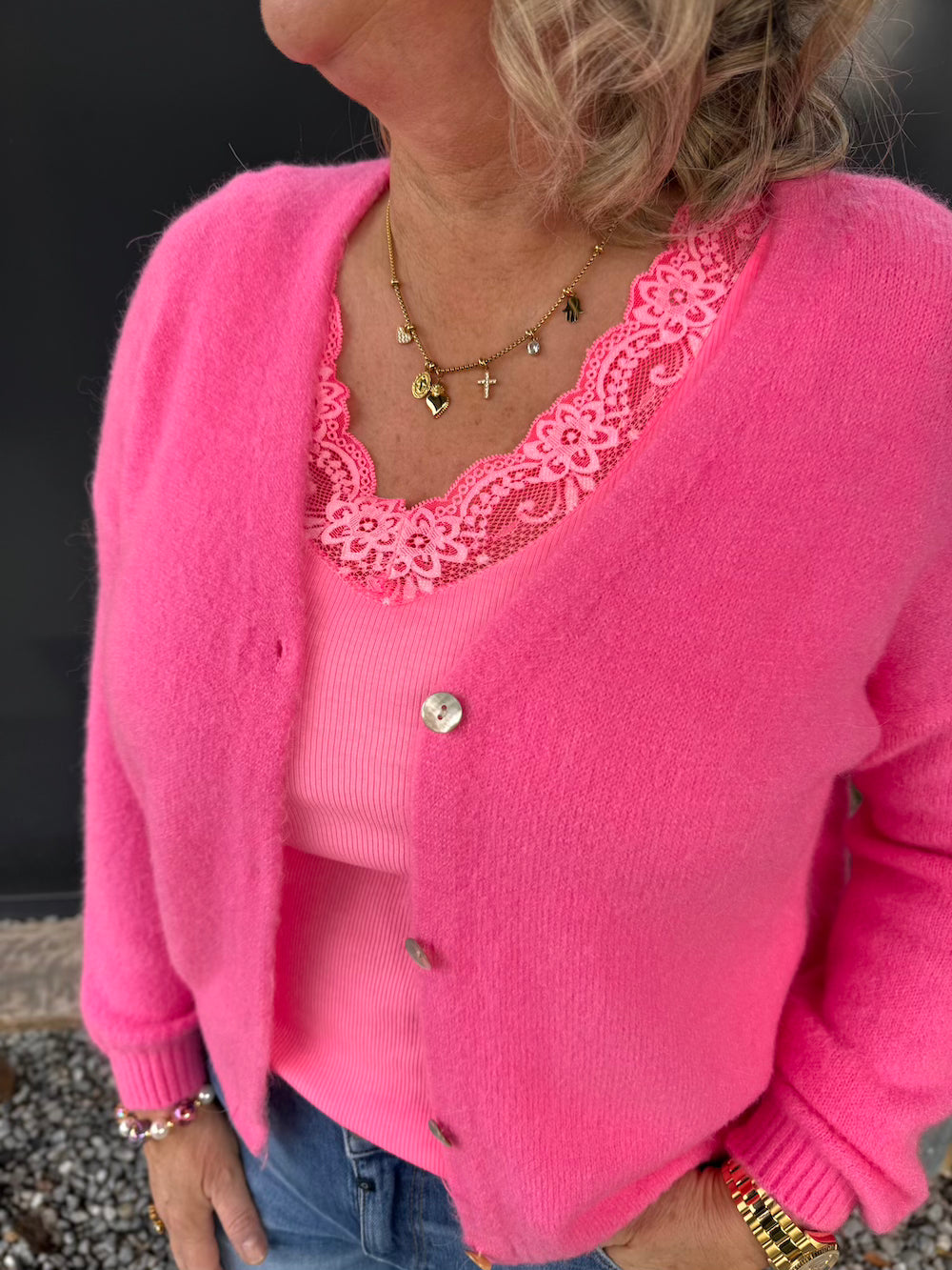 Topje dubbele v hals hotpink