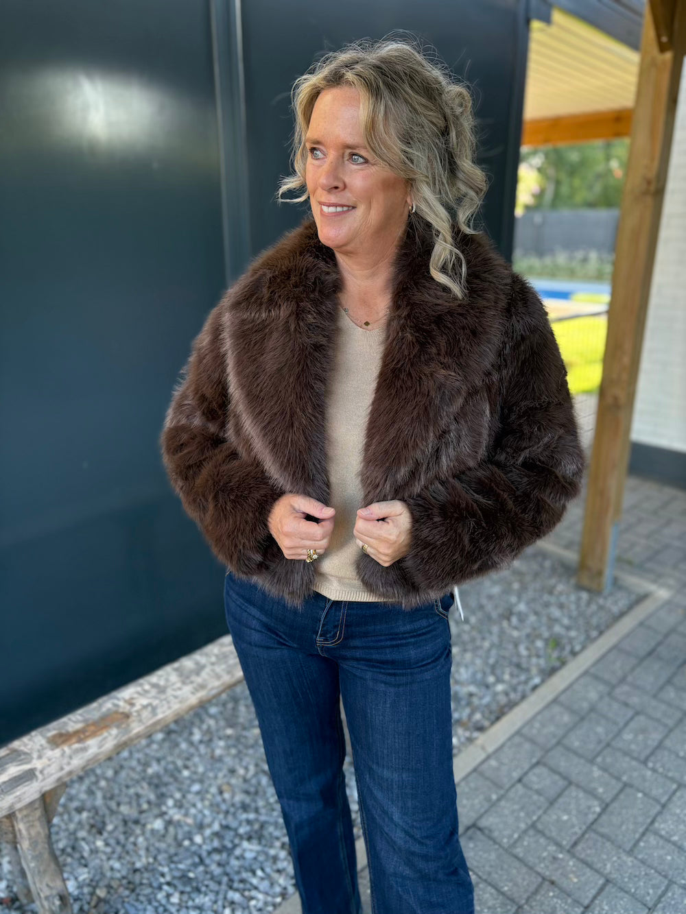 Jasje fake fur bruin