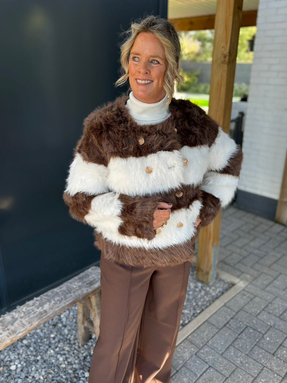 Jasje fake fur bruin wit