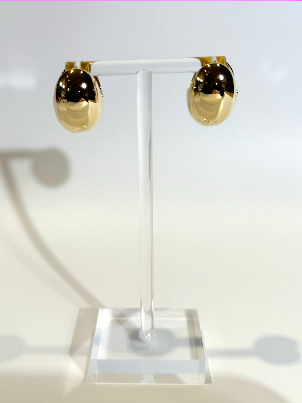 Statement oorbel goud klein