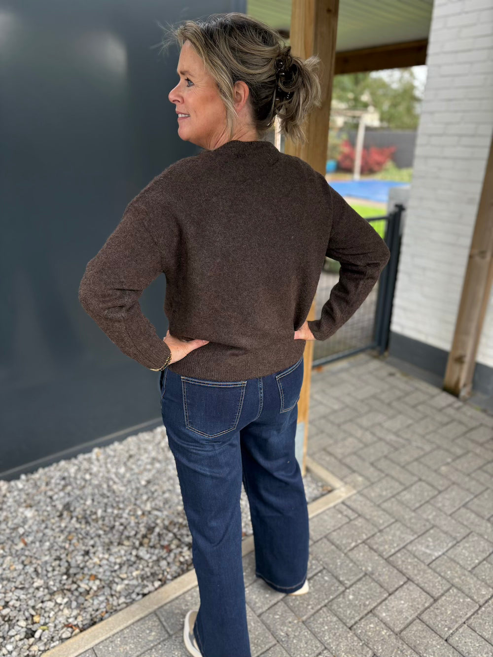 Trui met print amour bruin