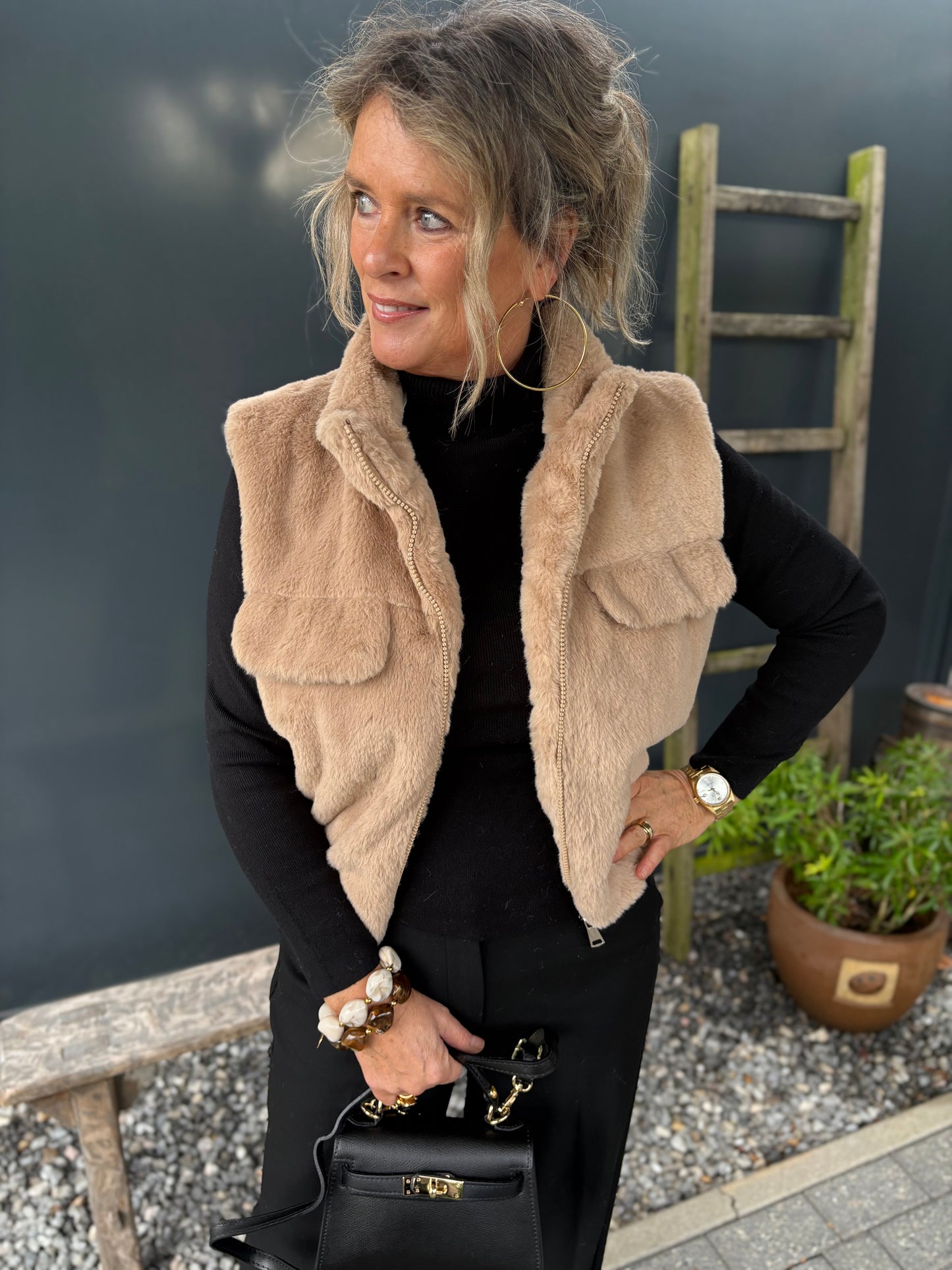 Bodywarmer fake fur beige