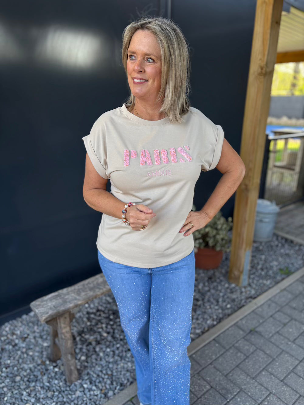 T shirt beige met applicatie