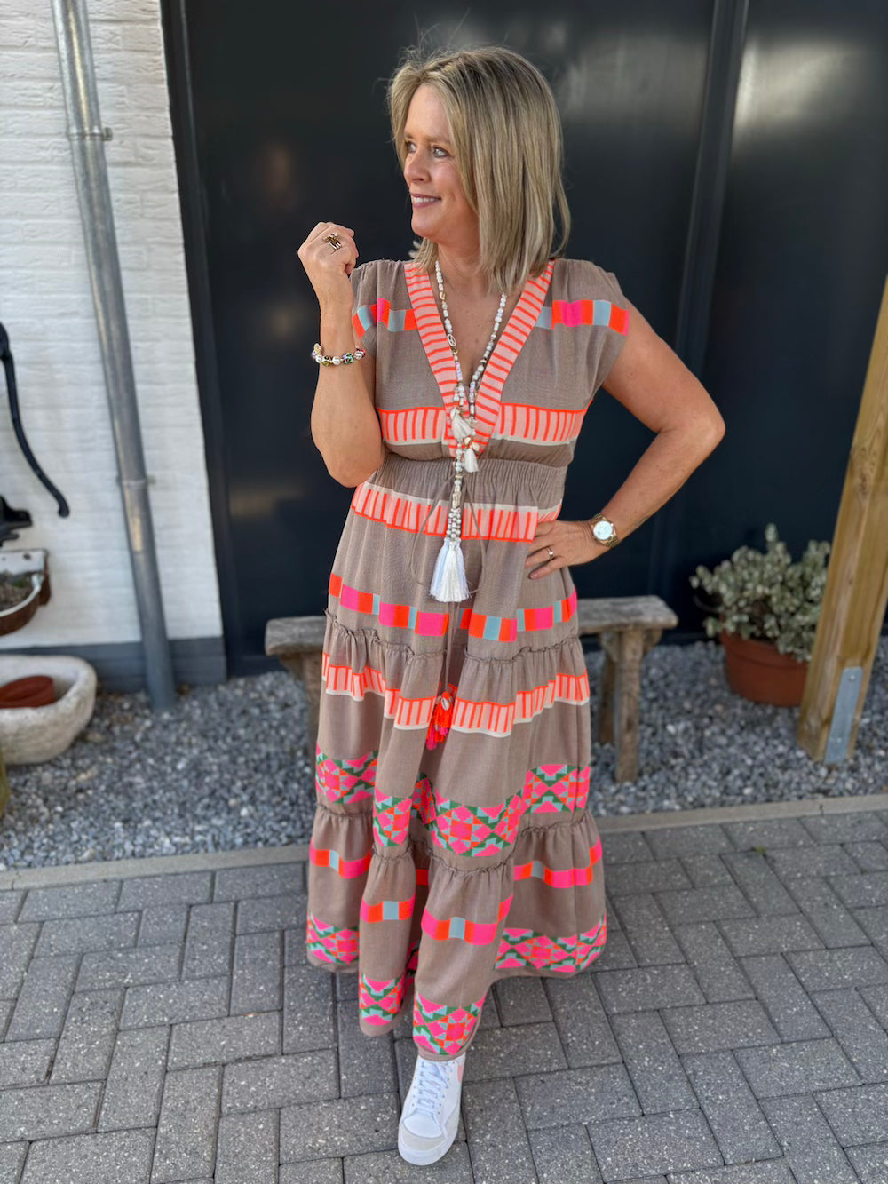 Ibiza jurk taupe neon