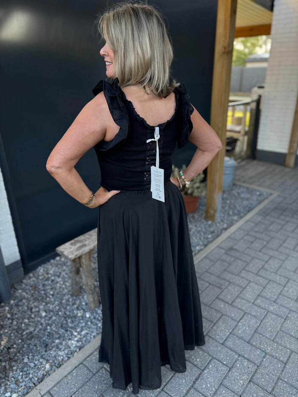 Topje zwart met broderie
