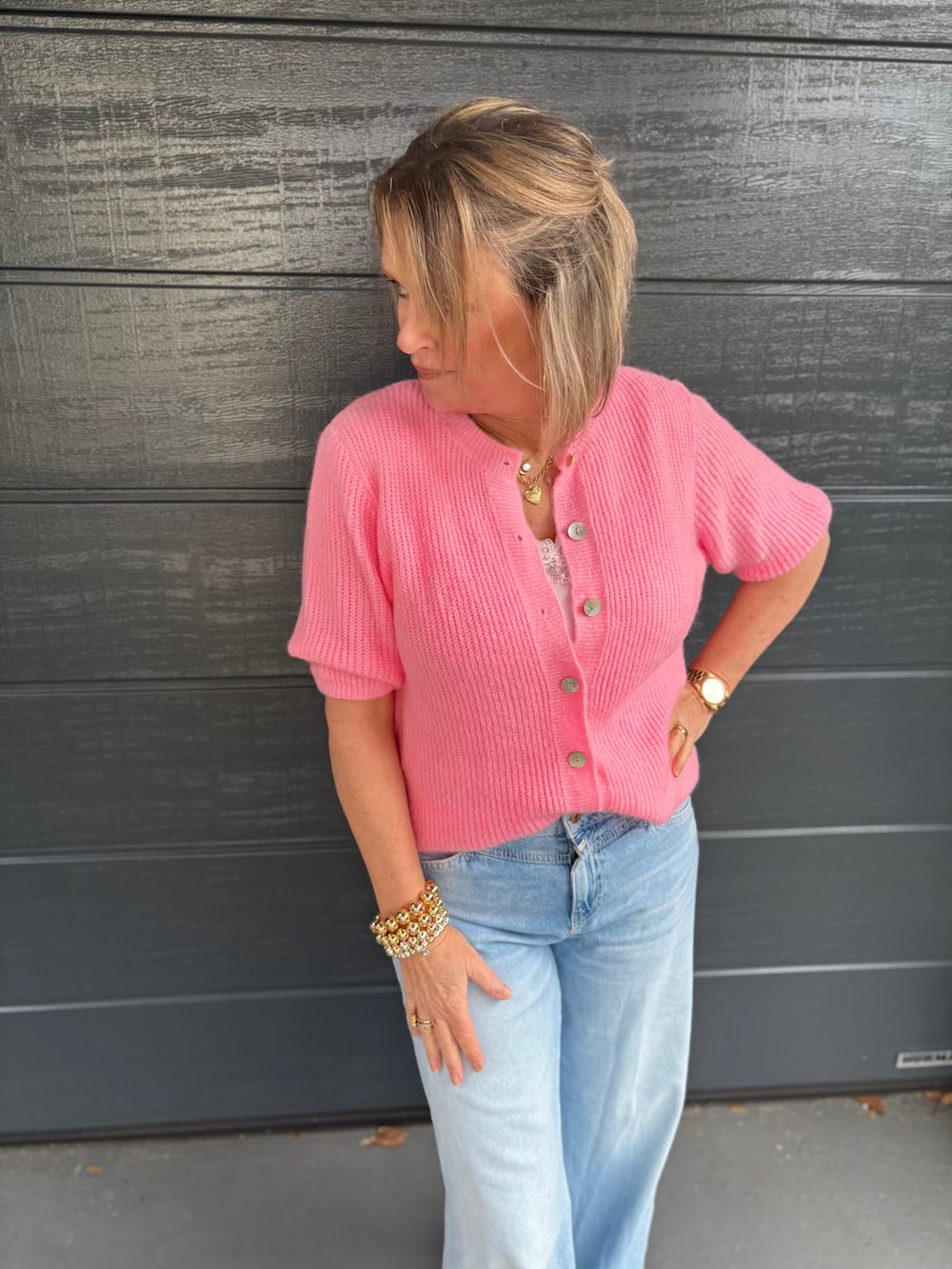 Topje dubbele V hals met kant lichtroze