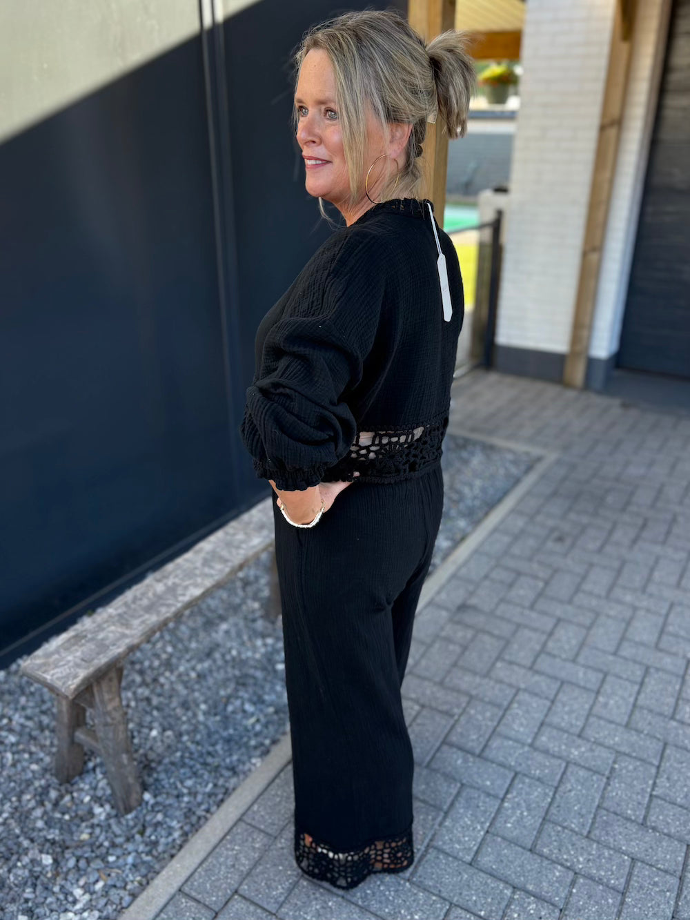 Set broek en vestje tetra met gehaakte details zwart