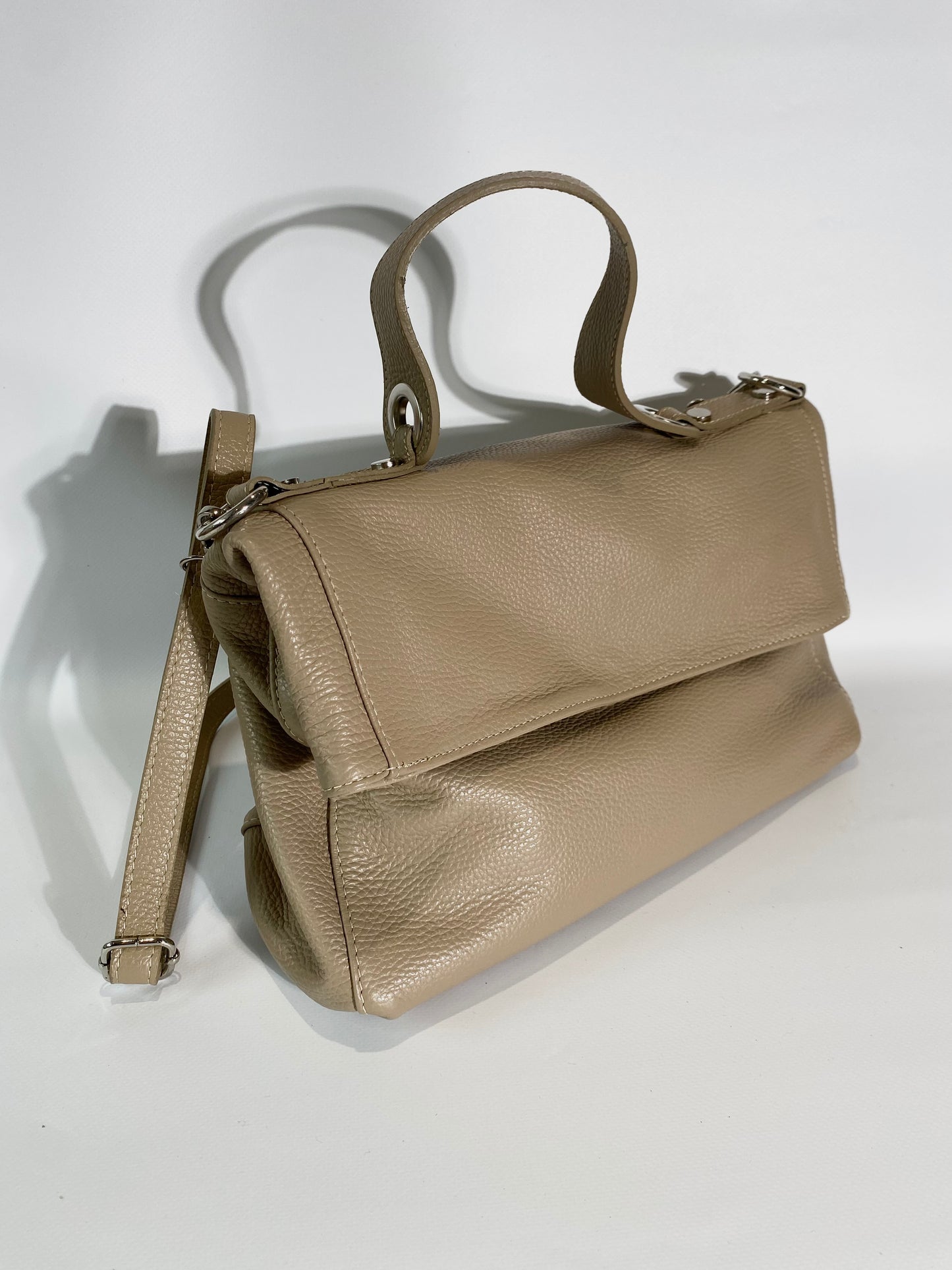 Schoudertas echt leer beige