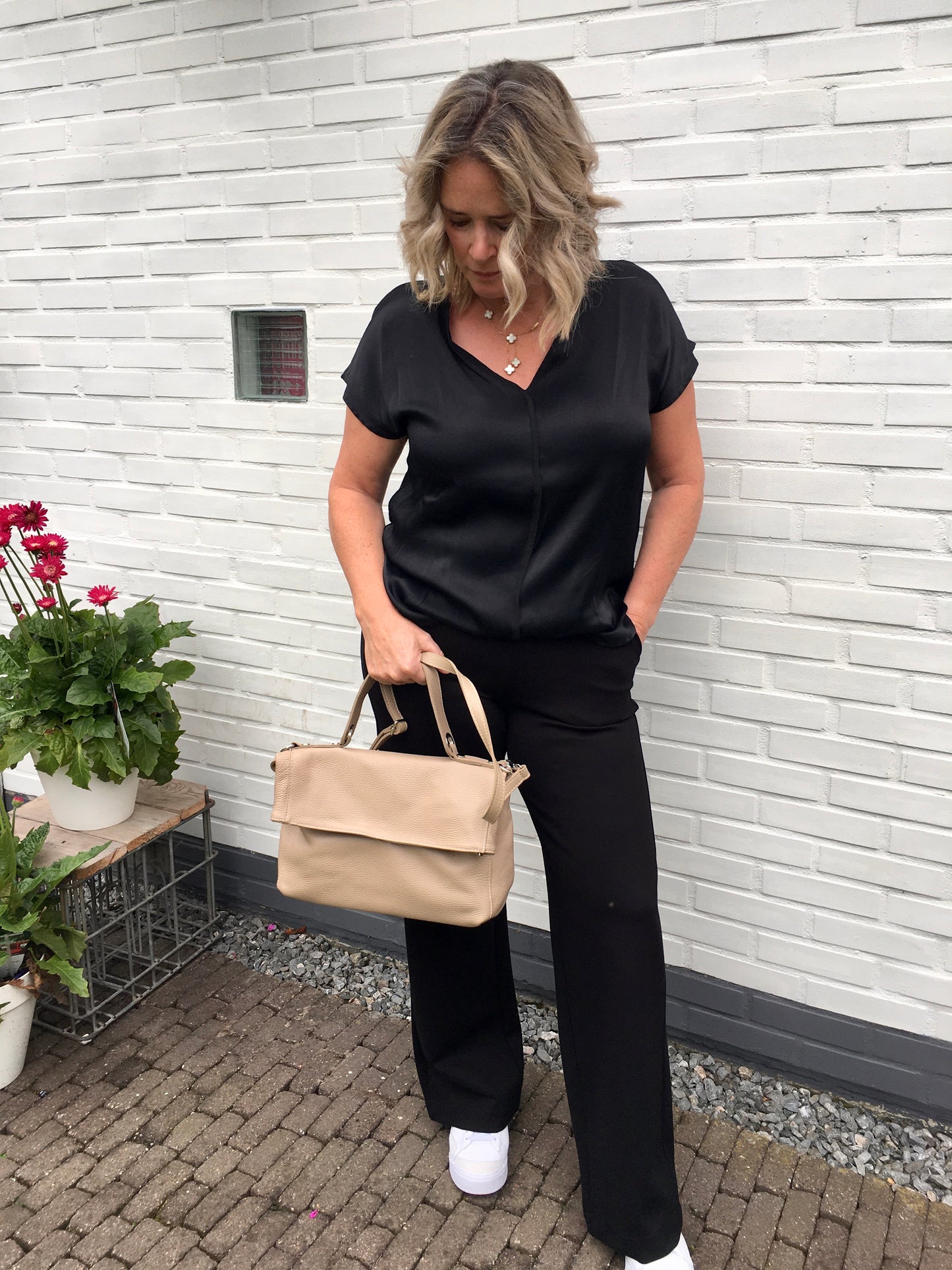 Handtas schoudertas echt leer beige