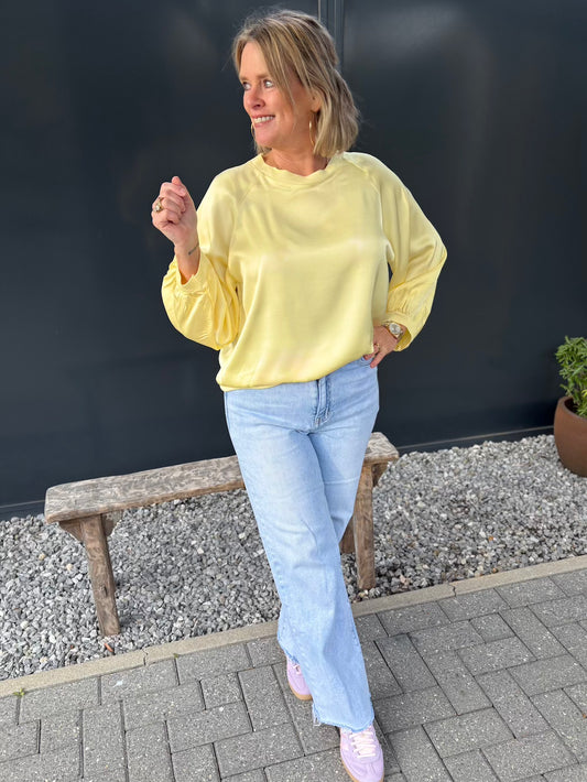 Longsleeve viscose pastel geel