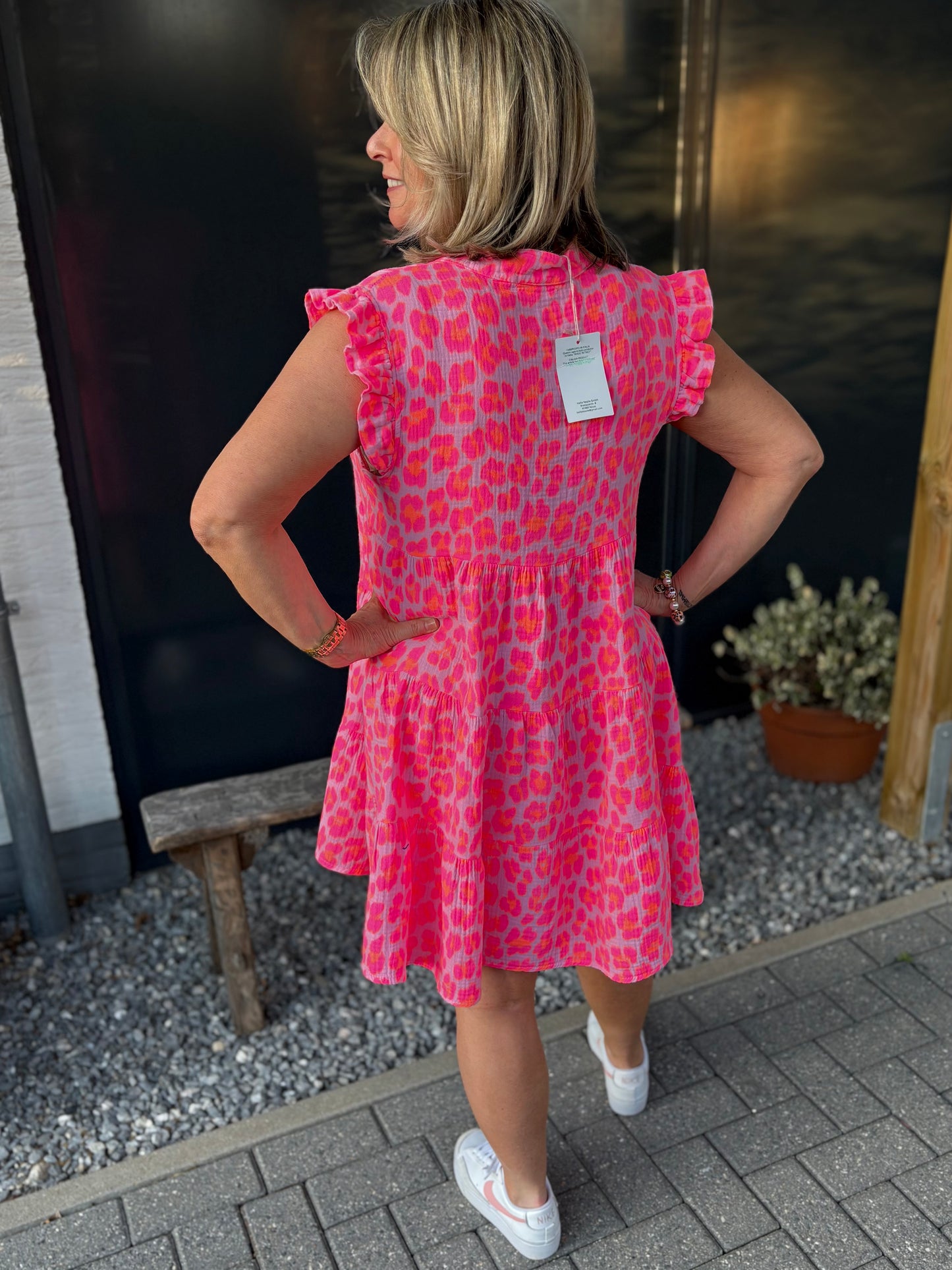 Jurkje tetra kort grote luipaard print neon pink