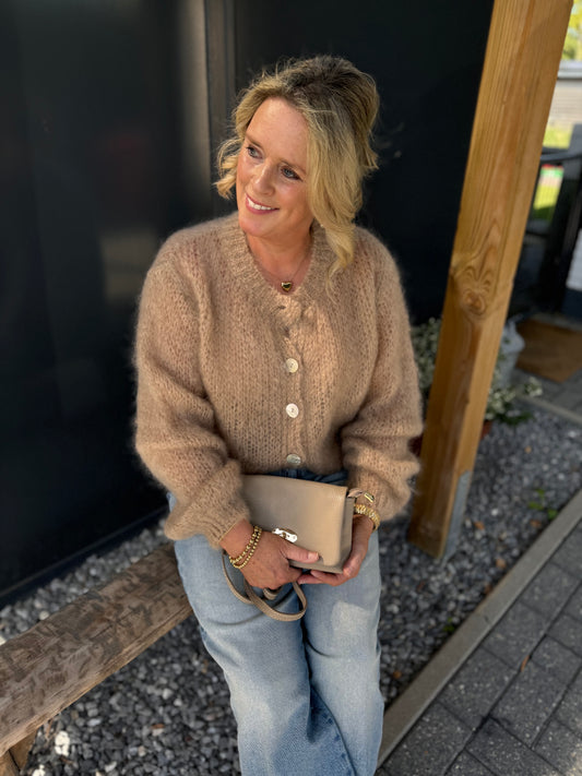 Tasje leer klein met draagriem beige