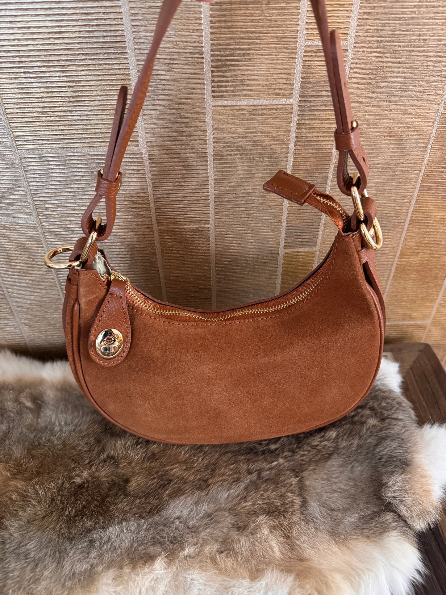Tas cognac suede