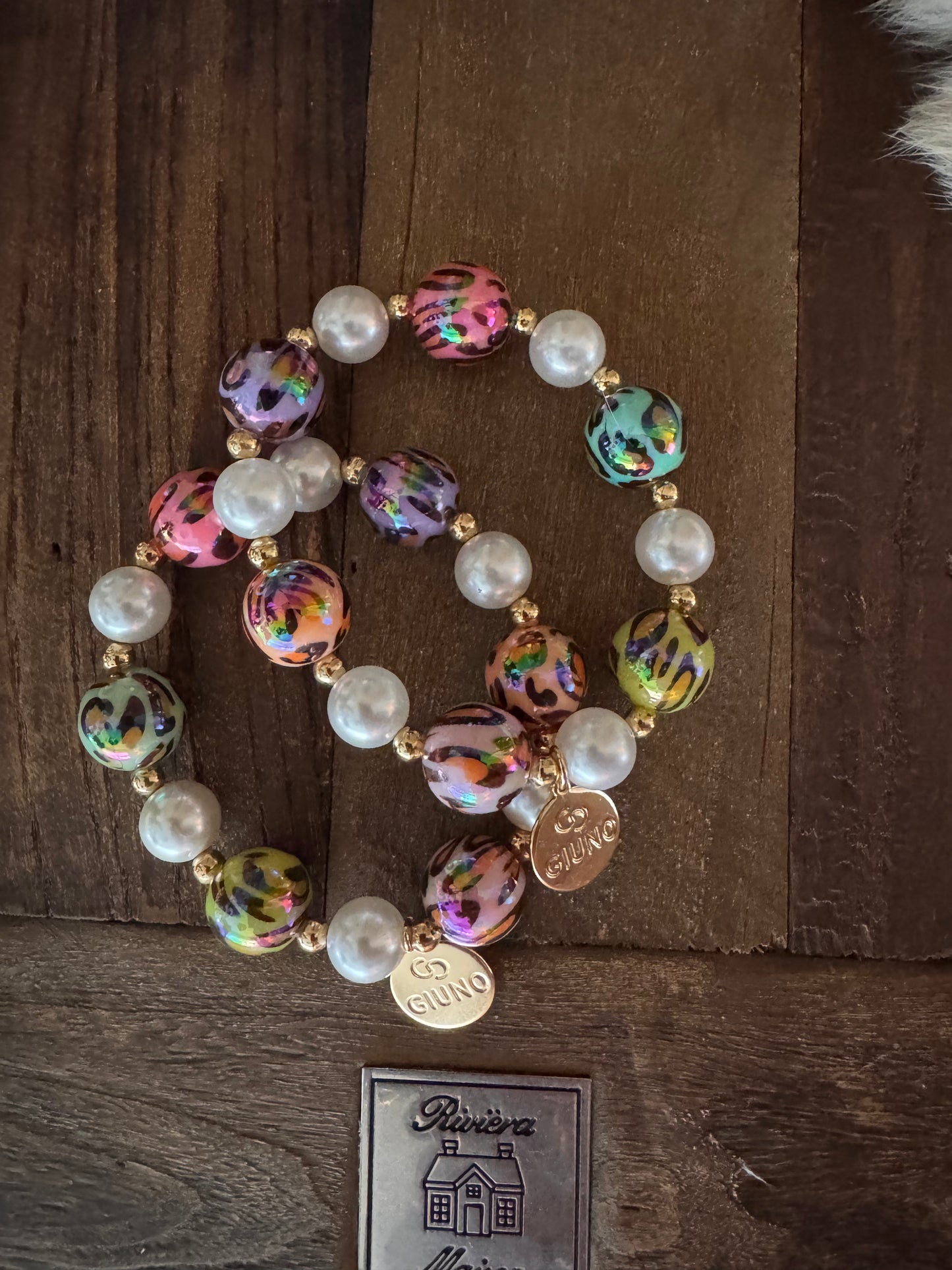 Armband gekleurde kralen en parels