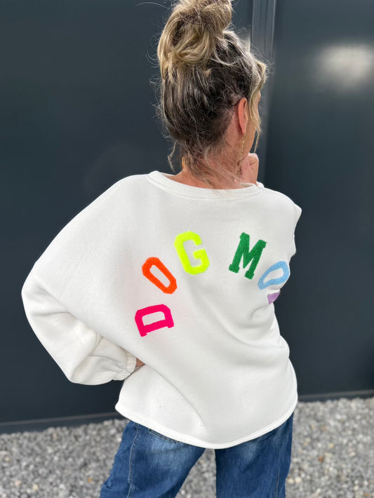 Statement sweater DOG MOM wit met gekleurde letters