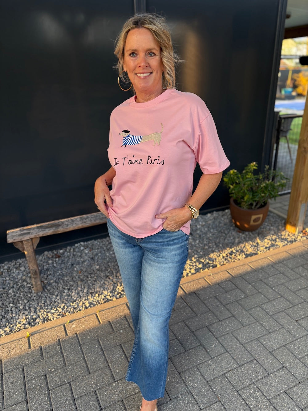 T-shirt met teckel applicatie roze