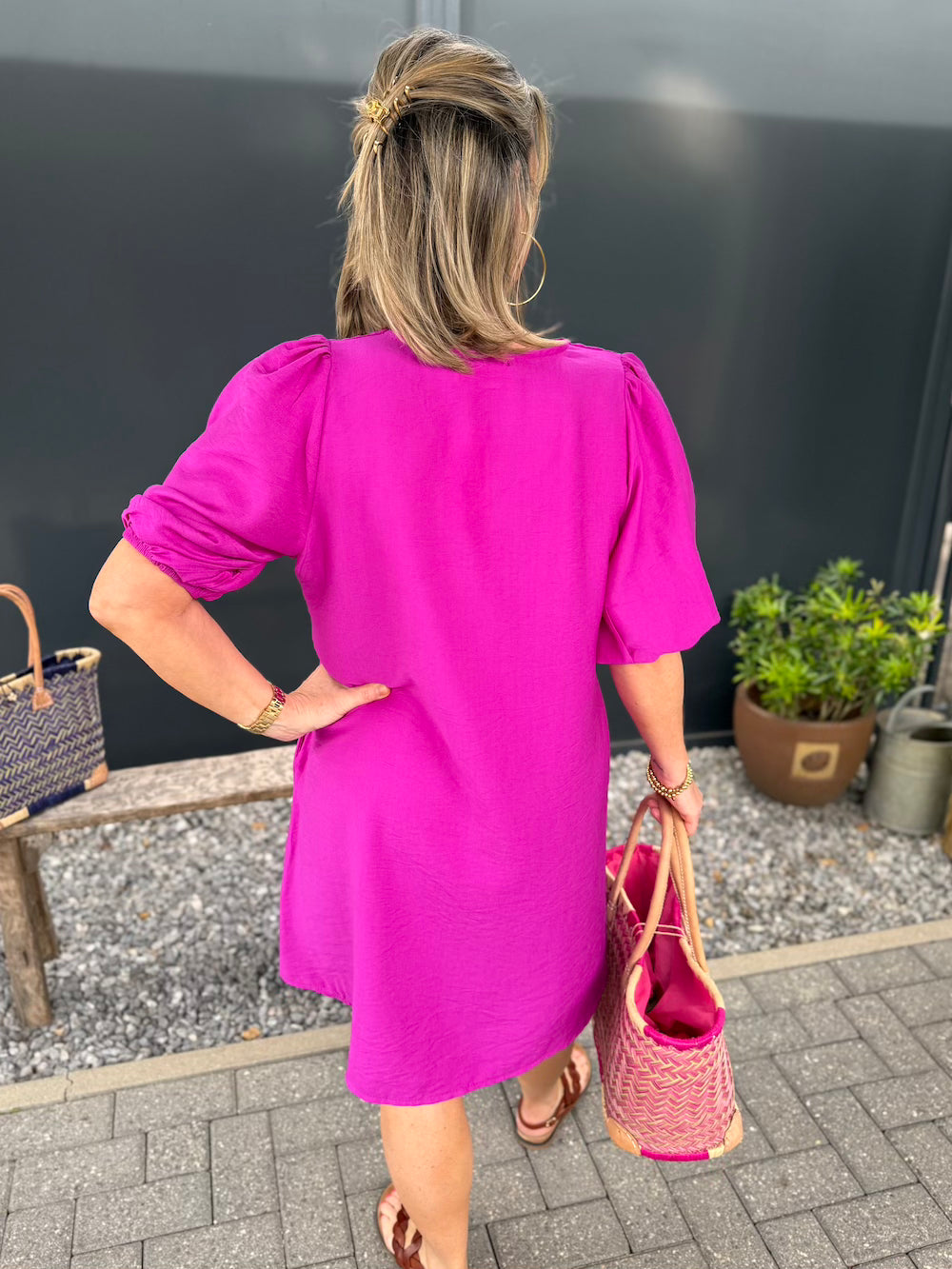 jurkje magenta met pofmouw azzurro