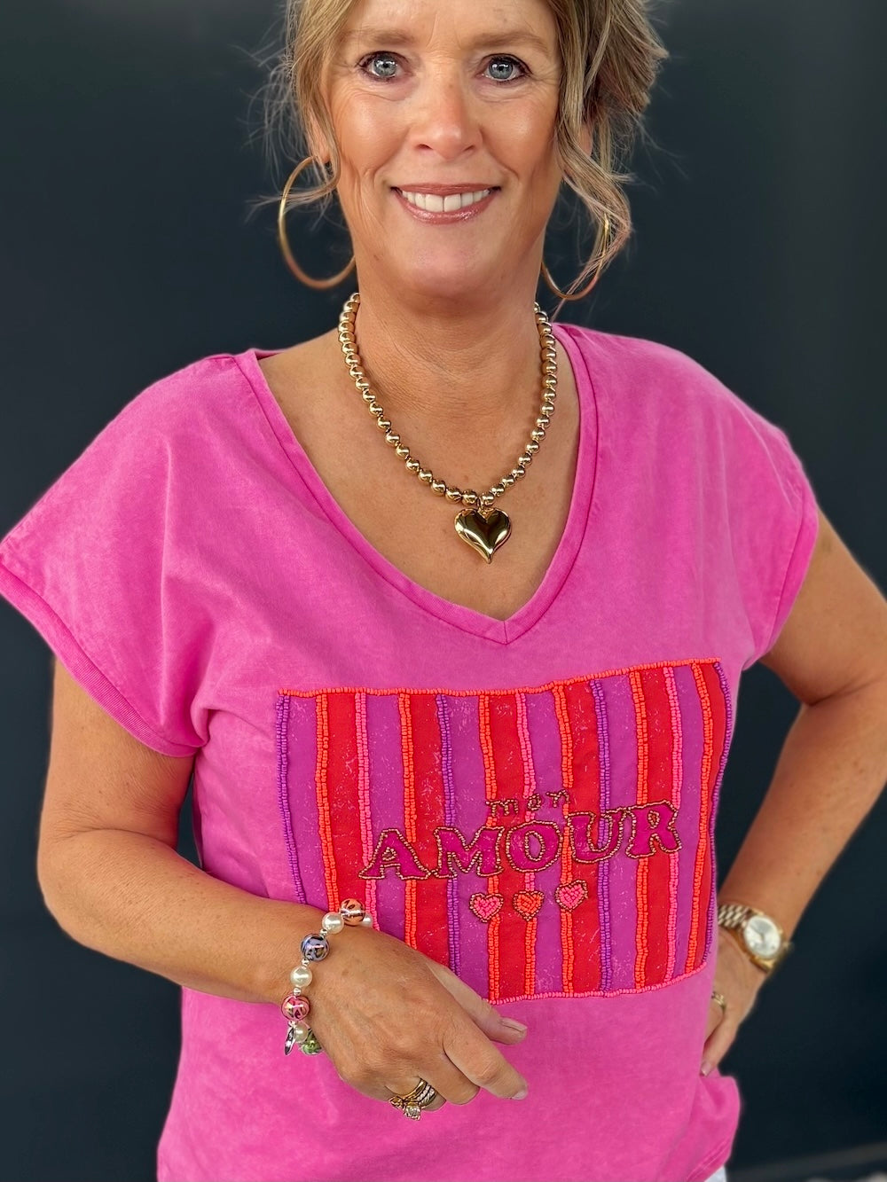 T-shirt met kraaltjes 'mon amour'