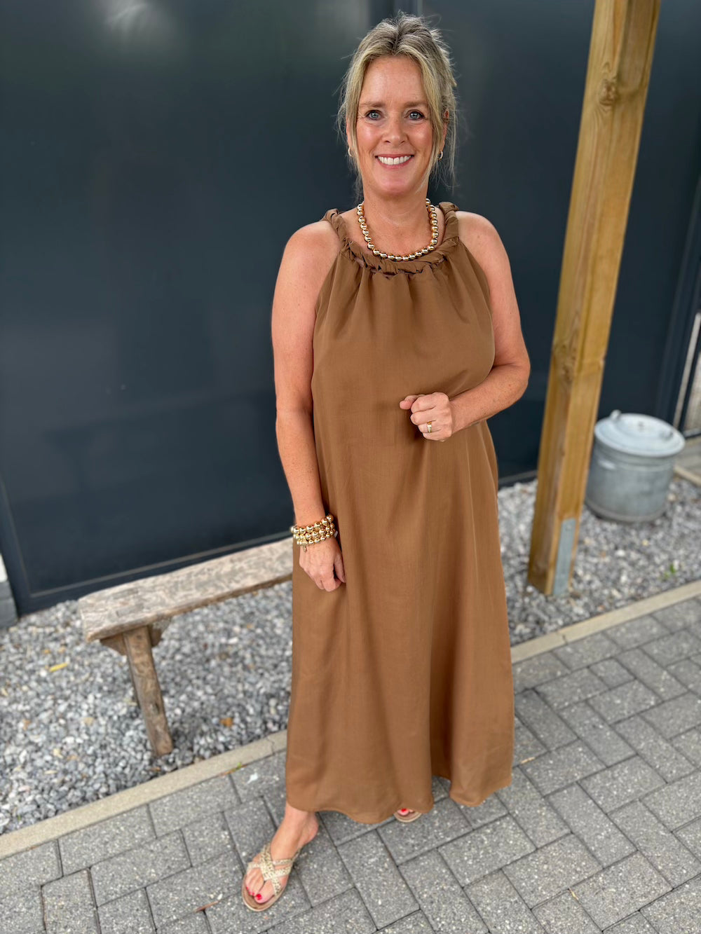 Zomerjurk gedraaide schouderbandjes camel