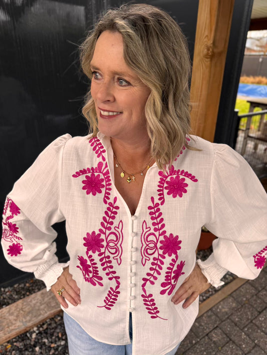 blouse met geborduurde bloemen roze wit