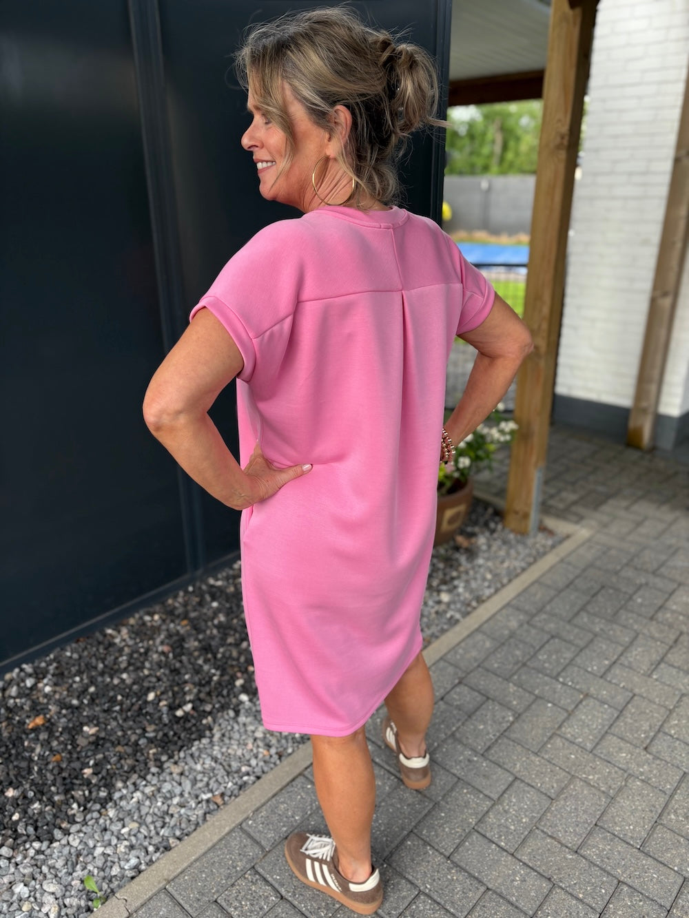 Sweaterjurk korte mouw met zakjes