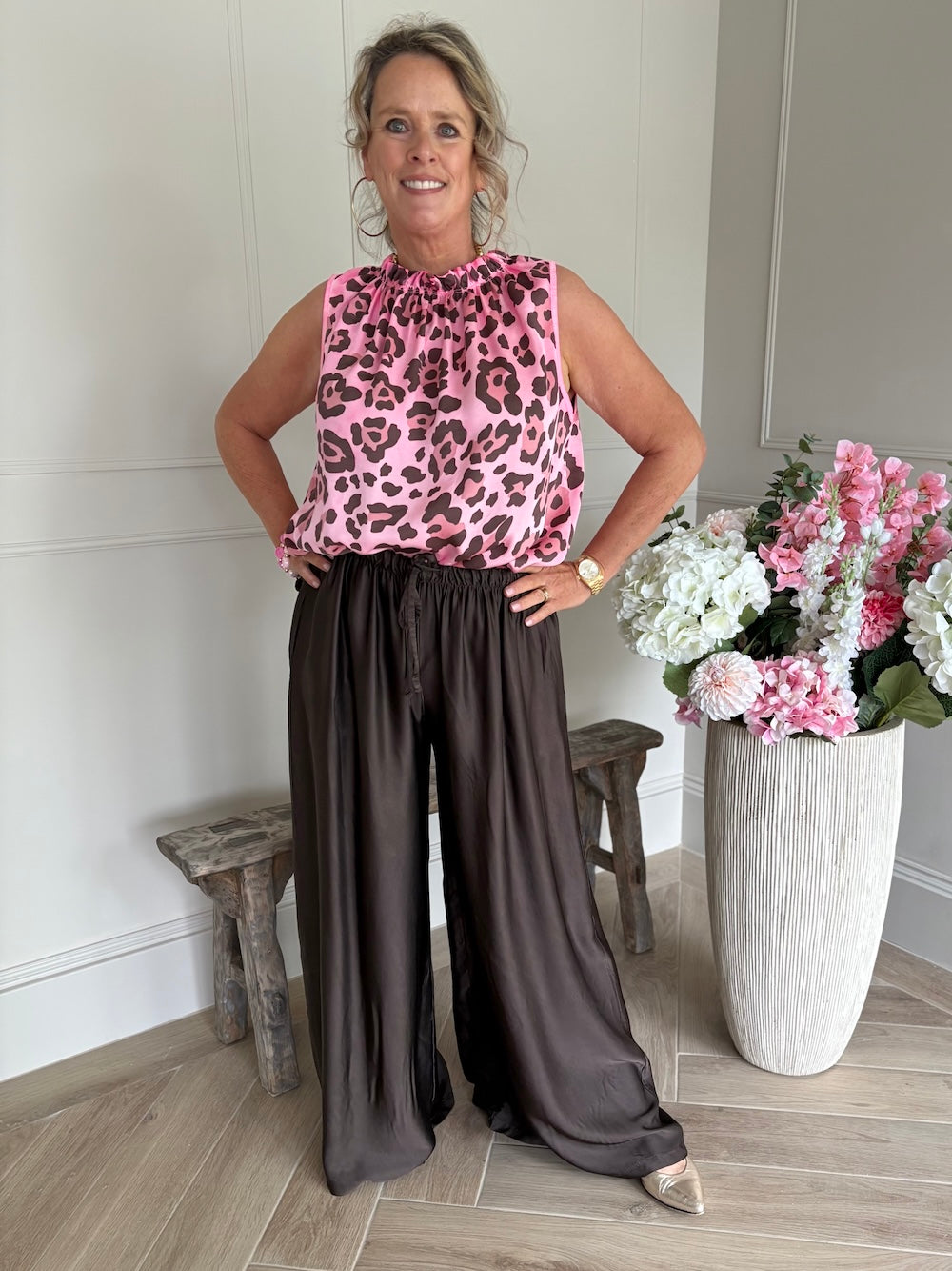 viscose met zijden broek bruin glanzend