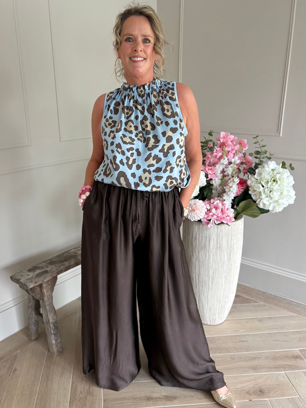 Broek wijd glanzend met elastische taille