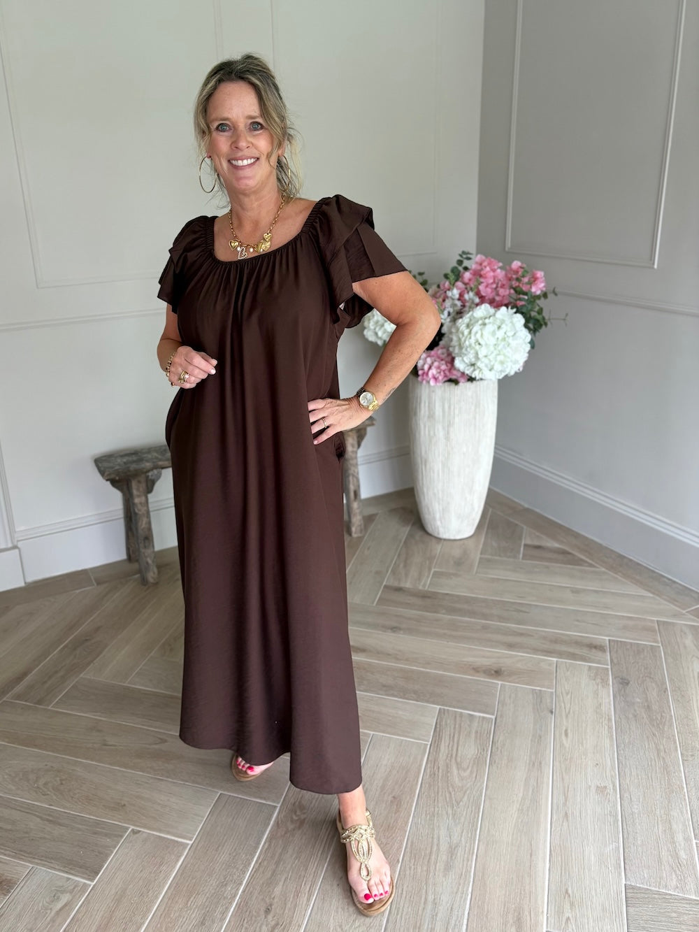 zomerjurk bruin met rugdetail 