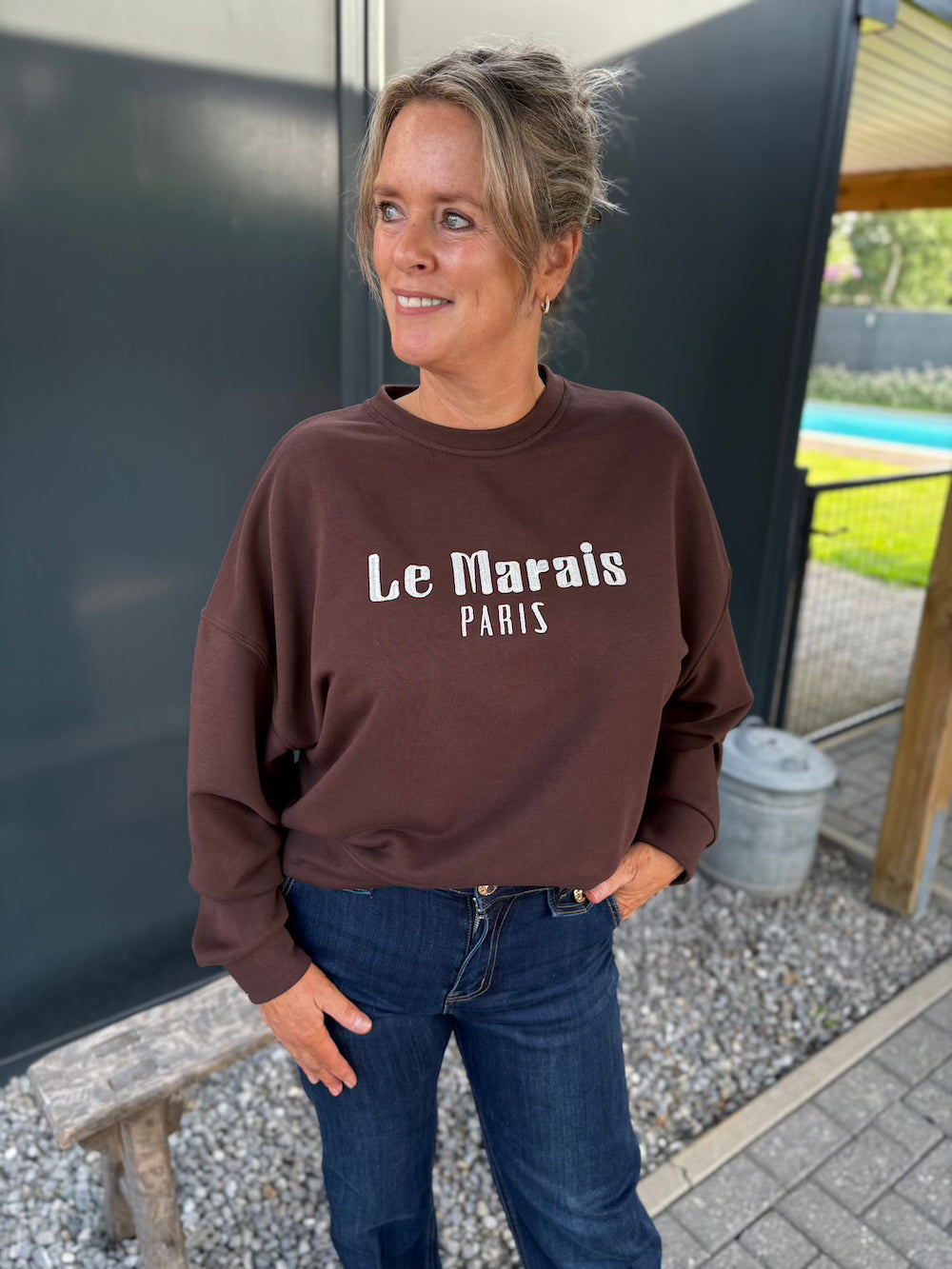 sweater le marais bruin