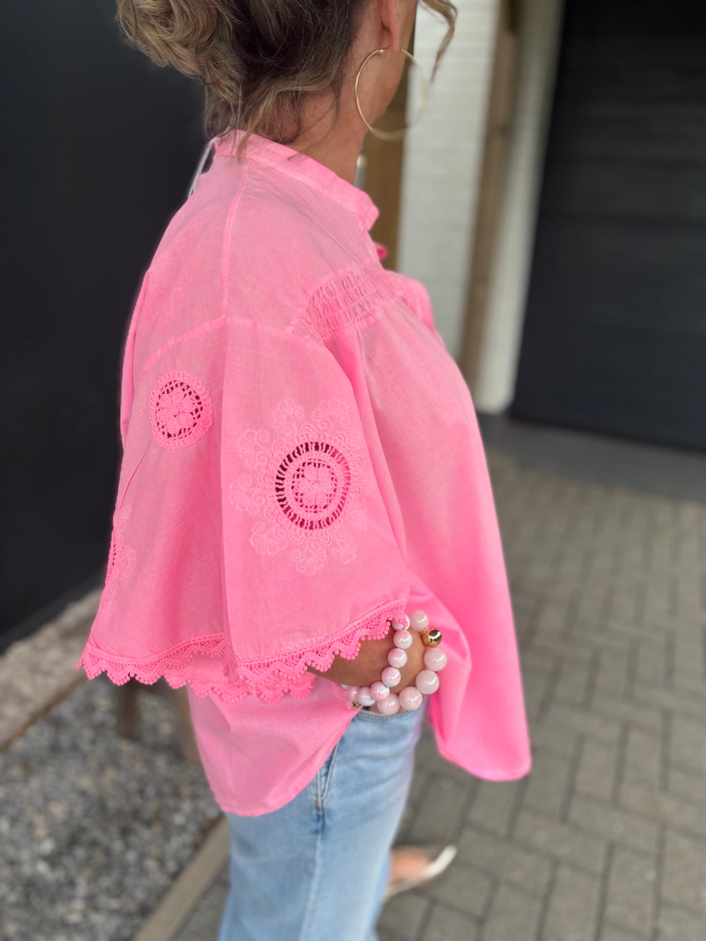 Blouse super oversized met broderie details