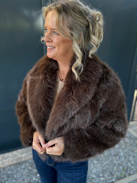 jasje fake fur bruin jasje nep bont