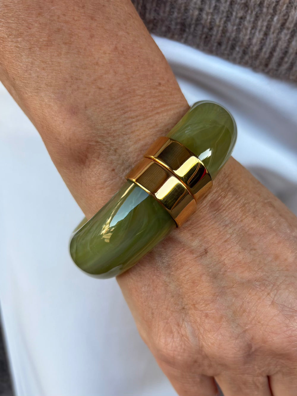 Statement armband met gouden details