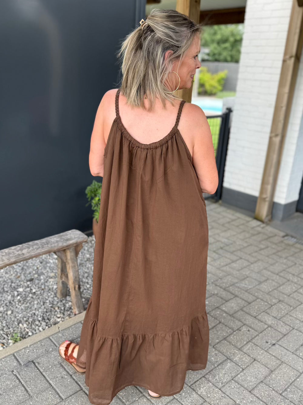 zomerjurk gevlochten bandjes bruin