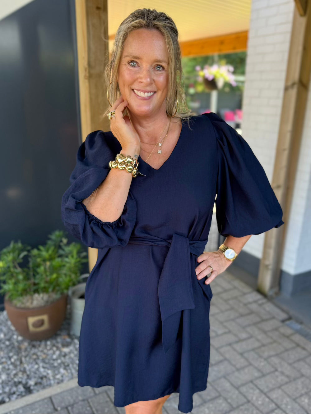 Jurkje met lint en pofmouw