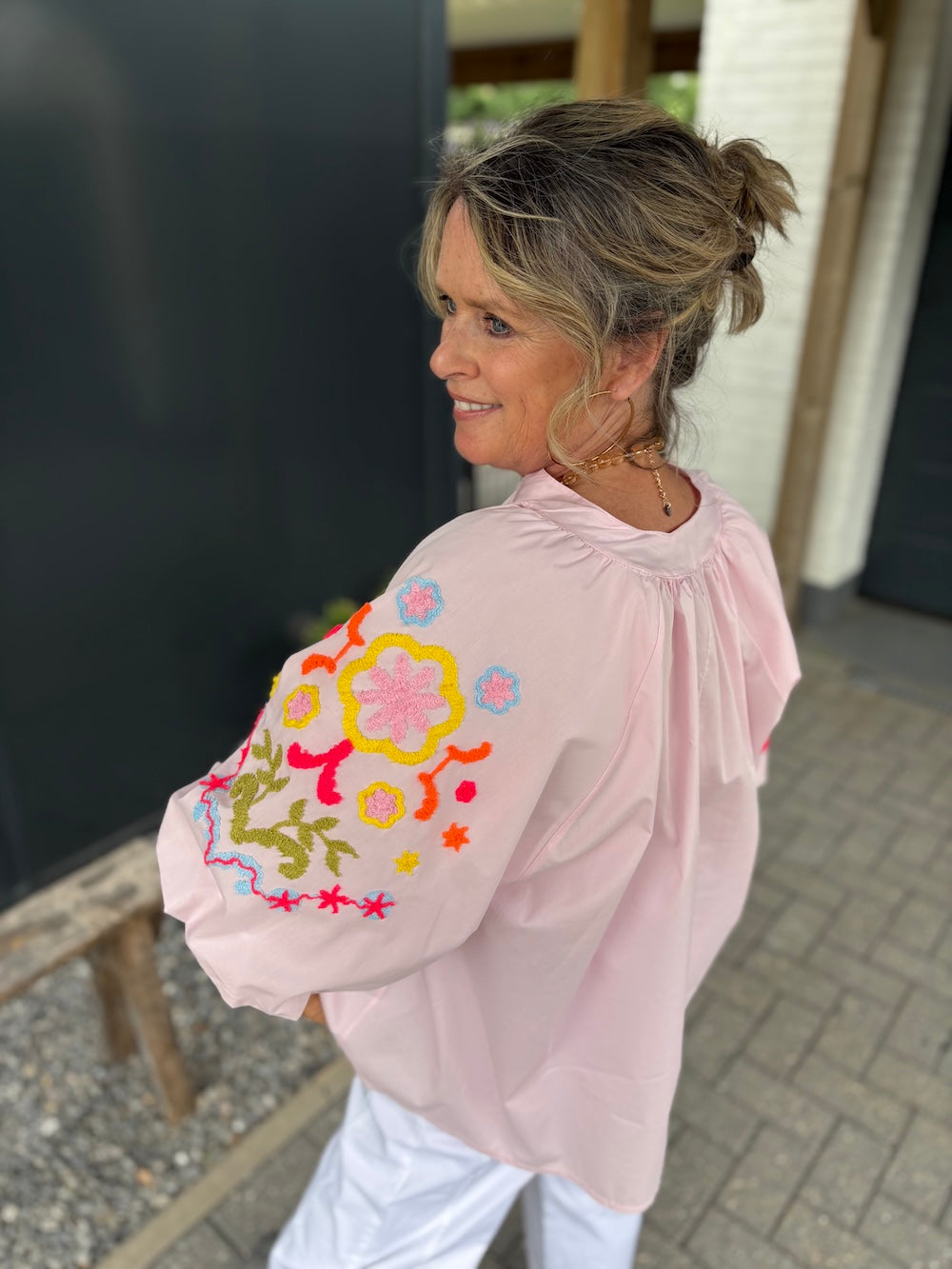 Blouse met pofmouw met bloemen