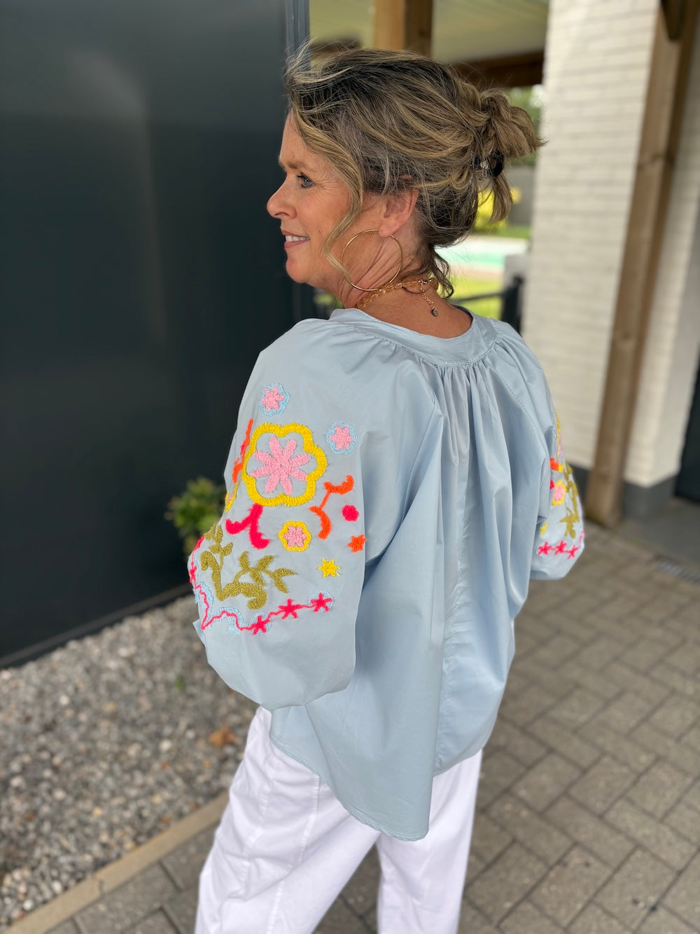 Blouse met pofmouw met bloemen