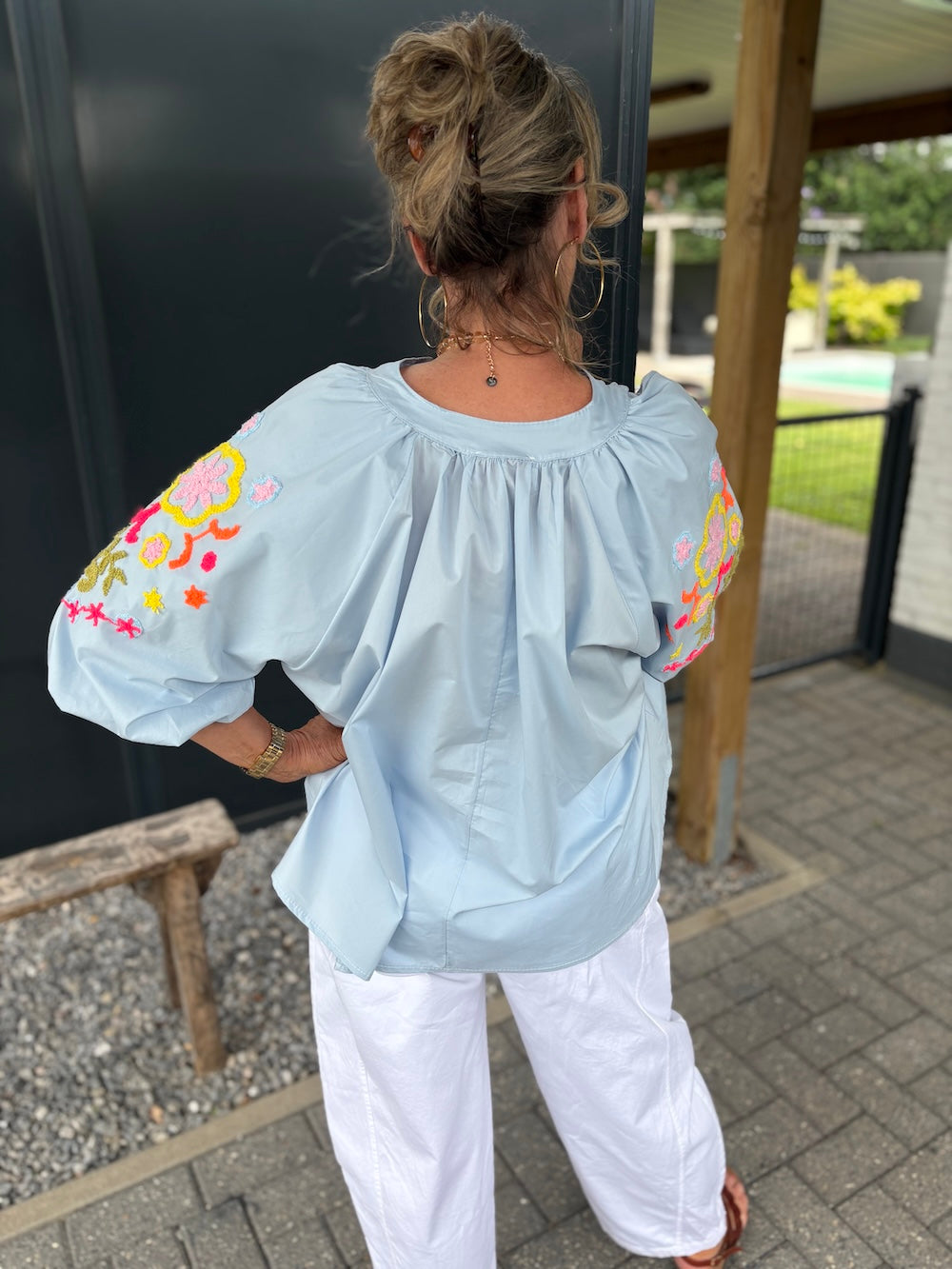 Blouse met pofmouw met bloemen