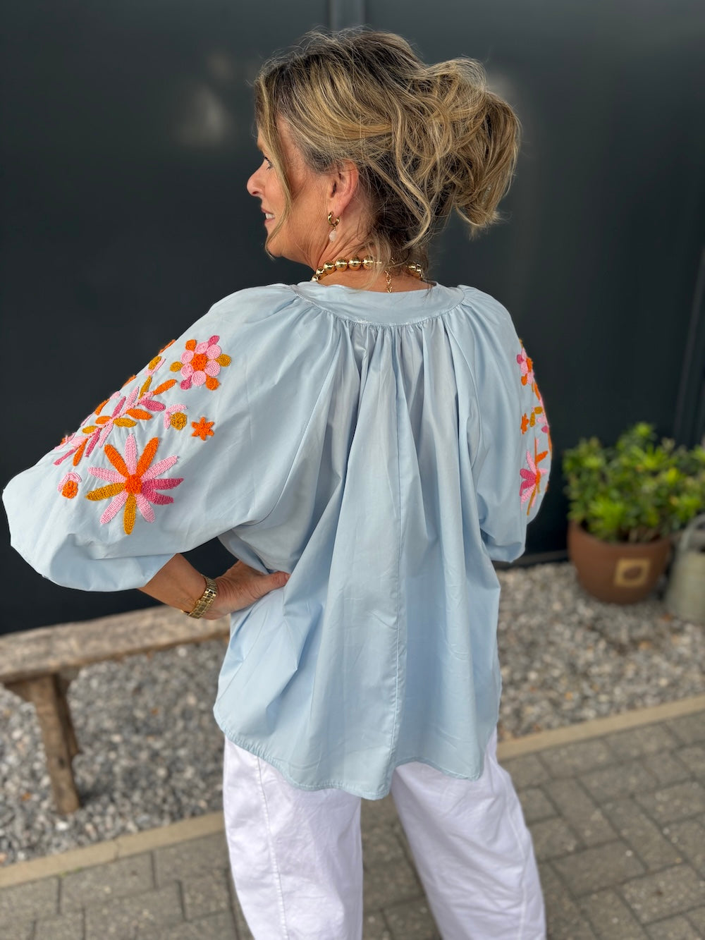 katoenen blouse pofmouw met bloemen blauw
