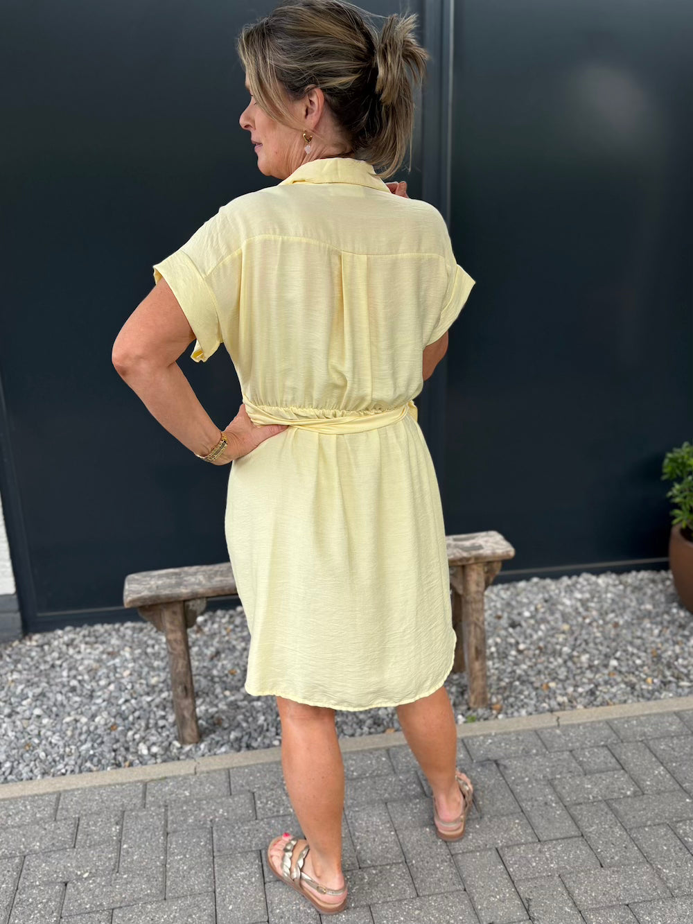 jurkje getailleerd marine butter yellow