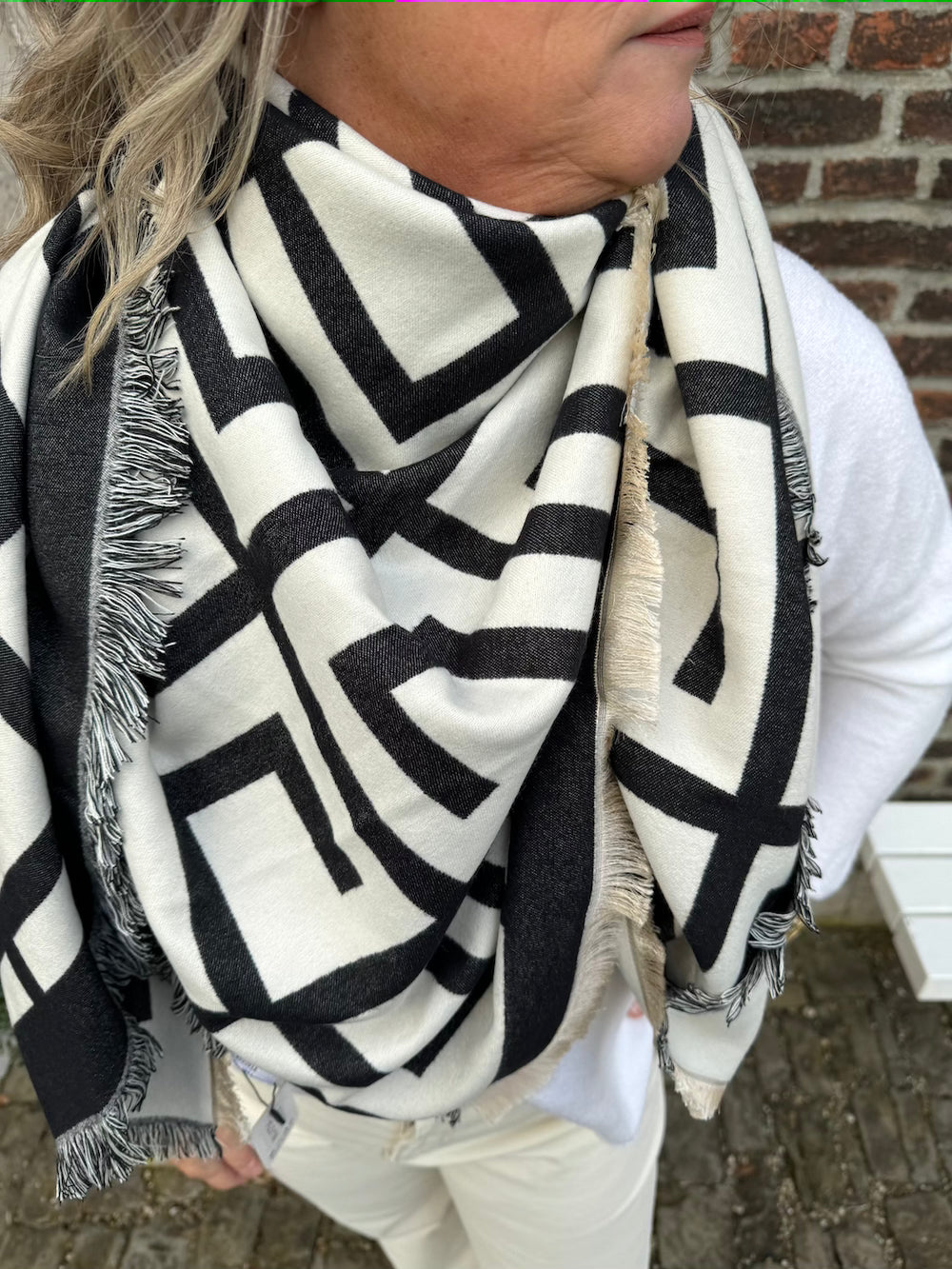 Sjaal vierkant luxe print zwart/wit